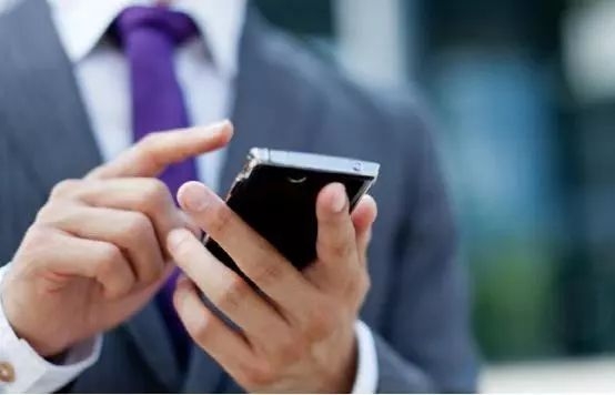 本人出阁短信：告别单身，开启新篇章