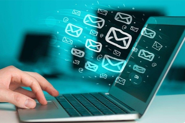 短信的故事:从便捷通信到情感寄托 短信的故事:从便捷通信到情感寄托